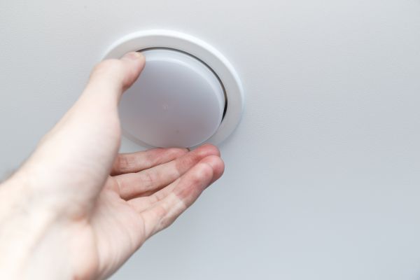 Ceiling Light Bulb Replacement in Fairfield