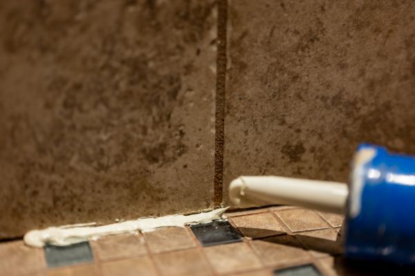 Shower Caulk Replacement in Fairfield